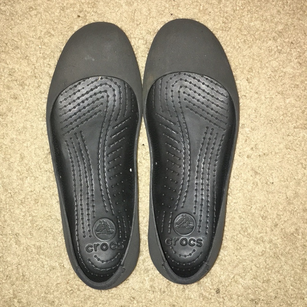 Black Flat Crocs